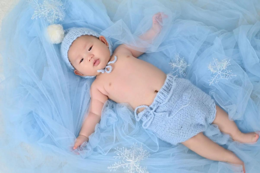 锡林郭勒未满月宝宝上火的症状 锡林郭勒未满月宝宝上火的症状